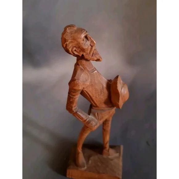 Vintage Spanish Wood Handcarved Gentleman Sculpture Figurine Don Quixote - Picture 7 of 11